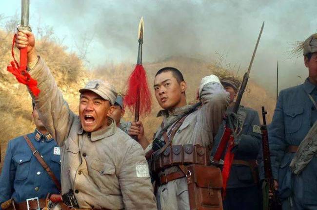 亮剑剧组原班人马重聚拍短剧 新作《山河回响》引期待