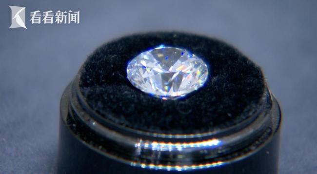 340万钻石瞬间被调包 窃贼巧舌如簧：没干过！