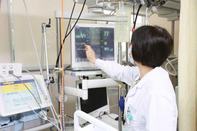19歲男孩看五哈兩天兩夜進了ICU 熬夜成“導火索”