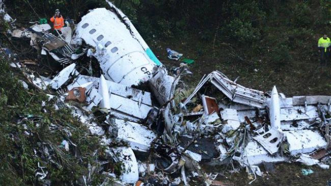 5位因交通意外去世的体育明星：雷耶斯驾车超速，科比坠机身亡