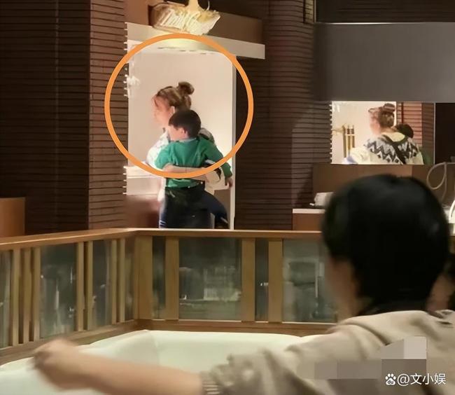 林志玲称带孩子没有优雅这件事 妈妈们的共鸣心声