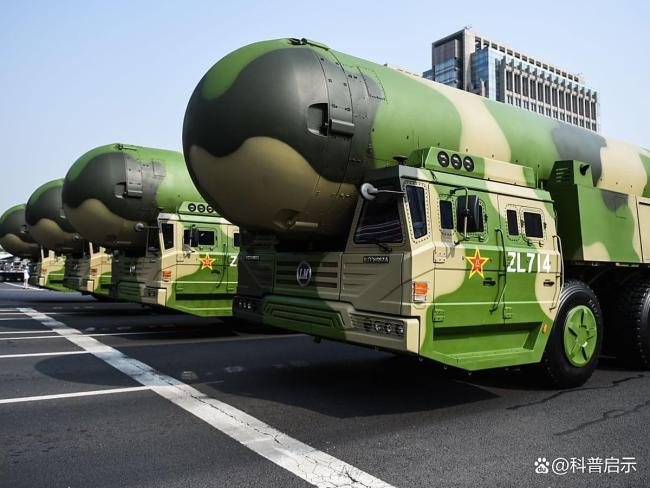 菲律宾要求中国放弃核武器？博主解读 菲防长的无理要求