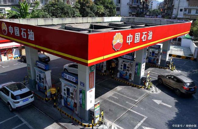 油價“6漲5跌” 降幅減至0.07元/升 年內(nèi)油價觸底回升