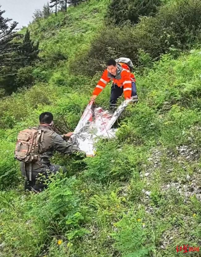 丽江徒步失联女生遗体被找到 搜救8小时确认不幸遇难