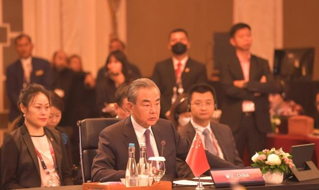 東盟5國向美方低頭,？博主解讀 抱團取暖變爭相示好