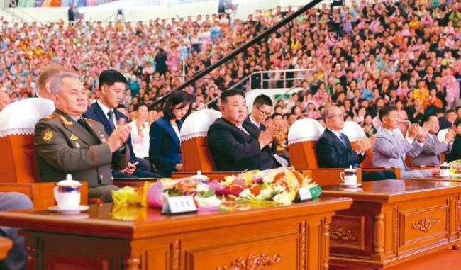 東盟5國向美方低頭,？博主解讀 抱團取暖變爭相示好