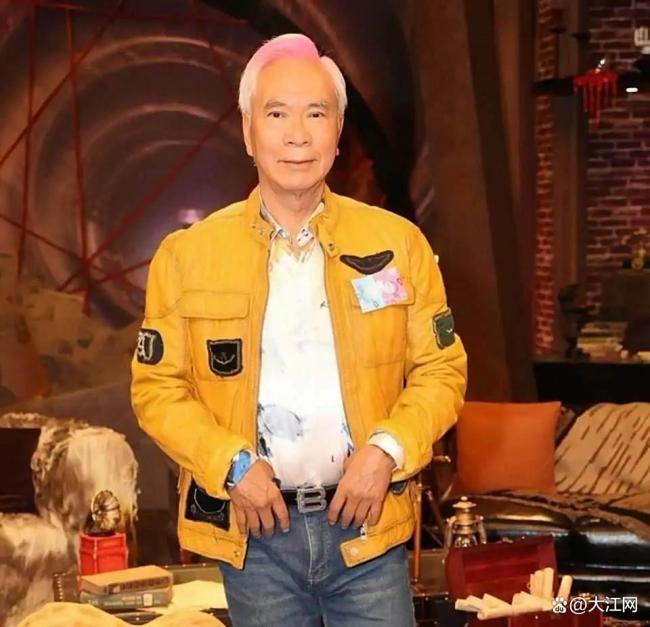 港星李龙基接未婚妻出狱 真爱跨越高墙