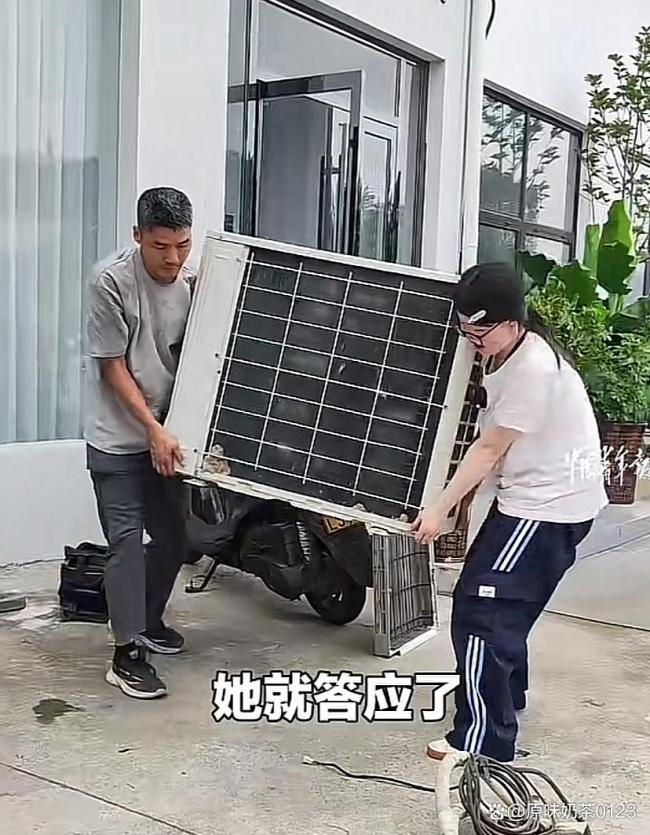 15歲女生暑假幫父親裝空調(diào)走紅 汗水澆灌的青春