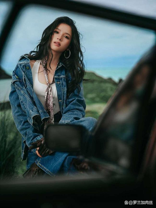 张婧仪西部牛仔生日大片