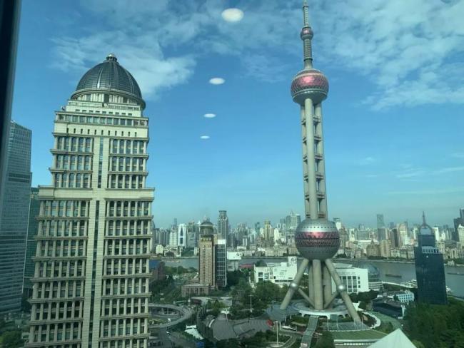研究生“退學潮”：他們?yōu)槭裁捶艞墸?/></p><p><br/></p>
            </div>
            <!-- /qudao/etc/endpage/ep_pagetop.shtml Start -->
<div   id=
