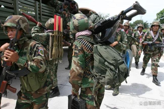 洪森仍在出牌 佩通坦“内外承压” 家族宿命与政治风波交织