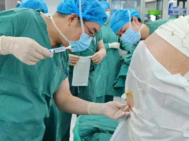 347斤产妇成功产子 麻醉团队精准操作保平安