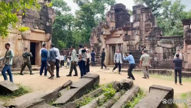 洪森仍在出牌 佩通坦“内外承压” 家族宿命与政治风波交织