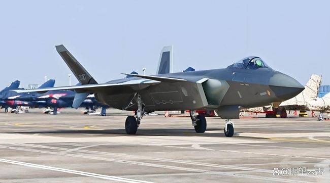 歼-35量产型曝光 年产量会破百吗 加速现代化进程