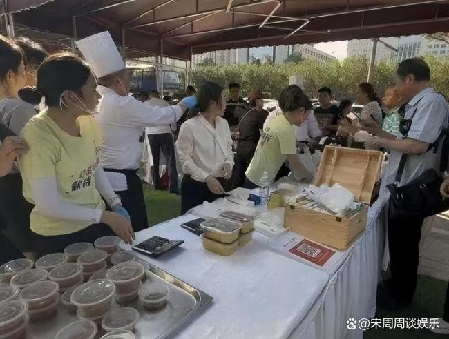 山東威海星級(jí)酒店開擺路邊攤 高端酒店轉(zhuǎn)型求生