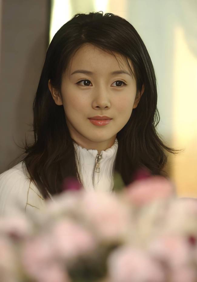 孫菲菲又發(fā)文還原劇組挨打真相：王陽力挺打人的導(dǎo)演！她氣到退圈 