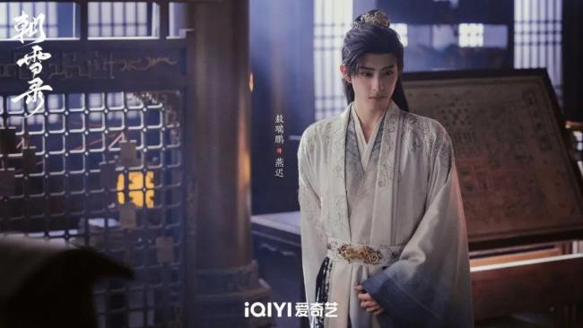 敖瑞鹏3Q近半年的表现让人眼前一亮 半年三剧强势升咖
