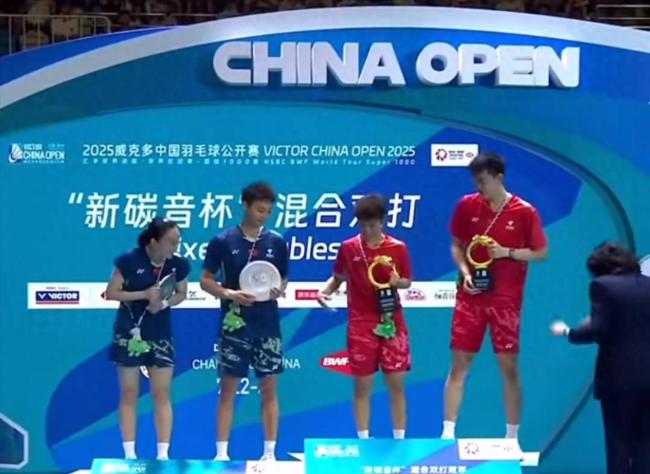 中國羽毛球公開賽混雙決賽“鳳凰”組合拿下賽季第三冠