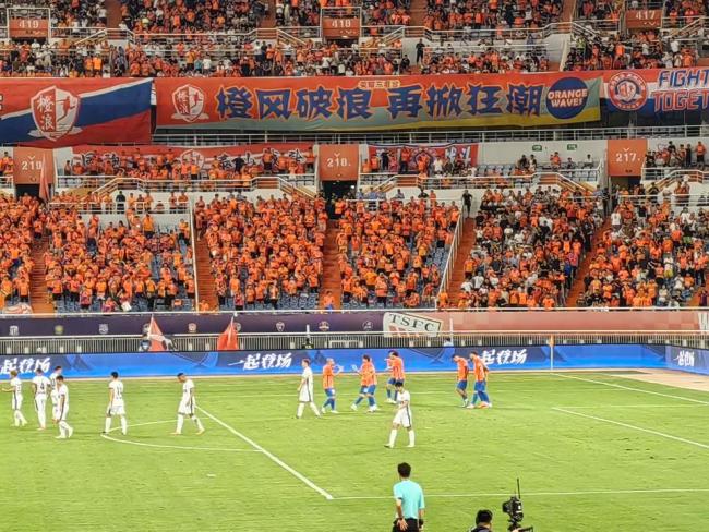山东泰山3-0梅州客家 瓦科帽子戏法闪耀主场