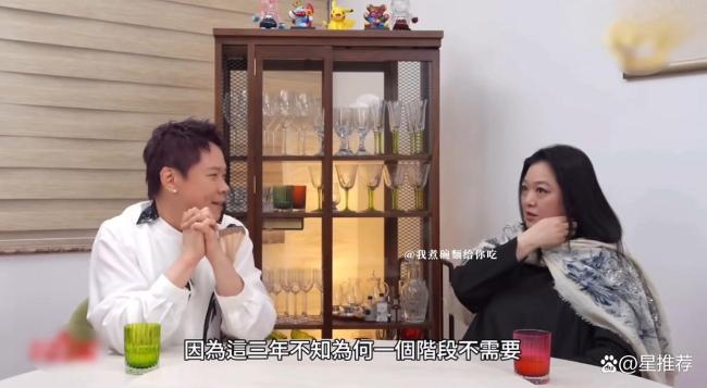 前港姐曾被巨贾送房送车示爱 婉拒示爱保捏真我
