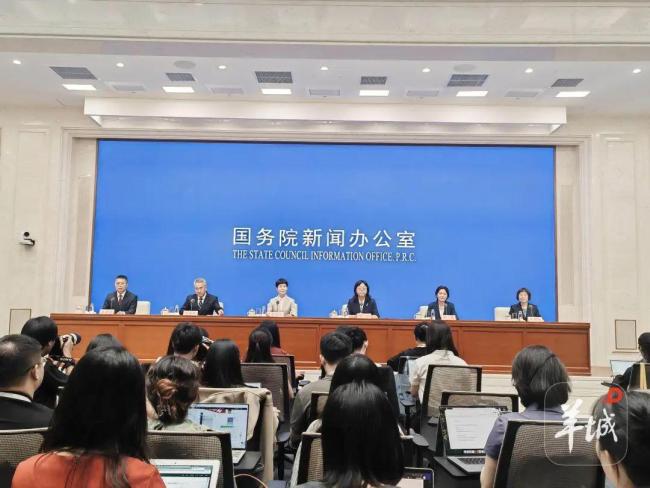 育儿补贴线上线下都可申领 且免征个人所得税 新政详解