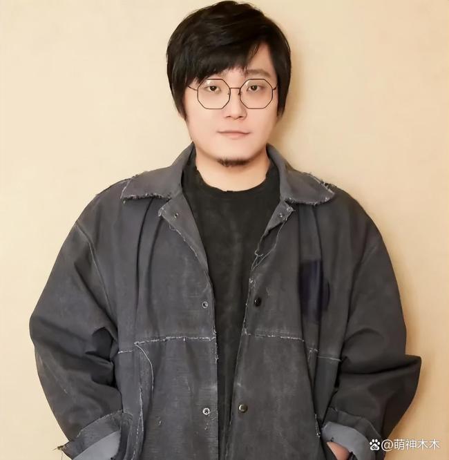 网友喊话李诞给柳岩道歉 李诞评论区沦陷！