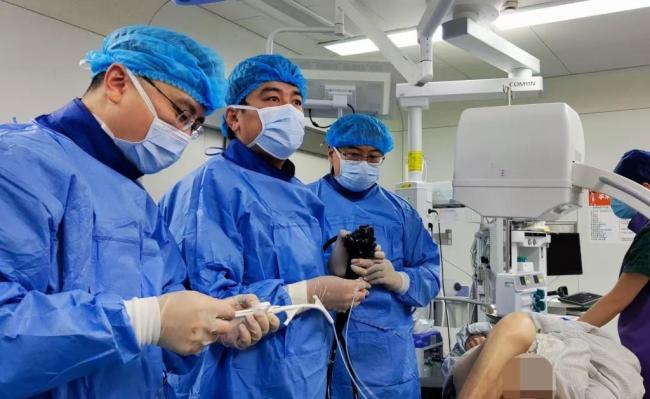 男子患肝硬化还每天喝酒2小时呕血1升