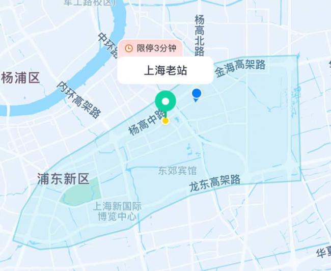 上海无人驾驶出租车预约火爆 市民尝鲜热度高