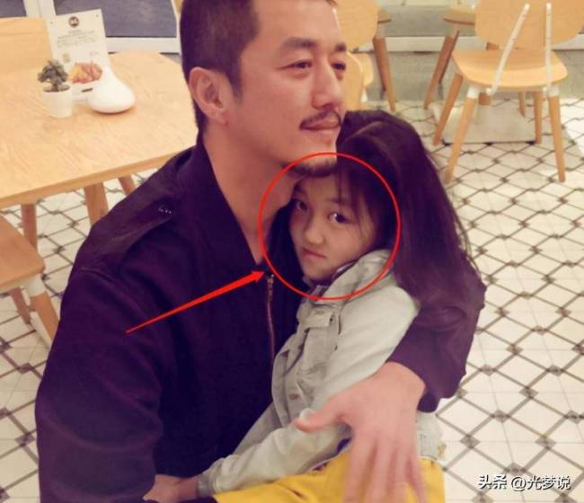 李嫣近照曝光 气质冷艳如翻版王菲 自信大方展魅力