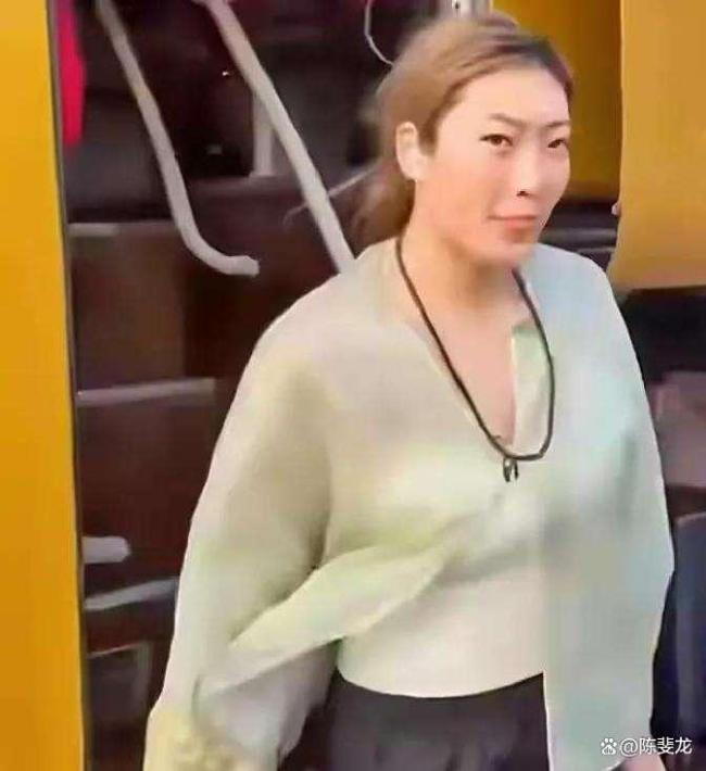 女篮全运会开打，李梦亮相挑战伤病质疑