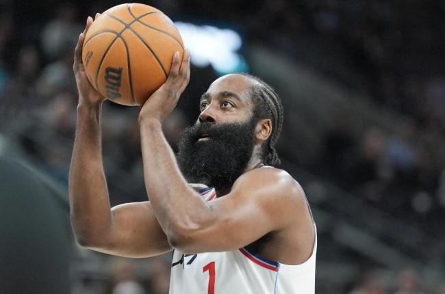 哈登：是时候让一两位、甚至三位中国球员重返NBA了 豪言新赛季夺冠