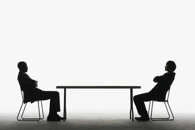 4個(gè)月燒光幾百億，史上最貴外賣大戰(zhàn)，到底誰是贏家？