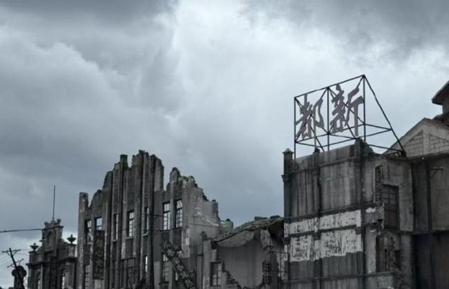 《南京照相馆》全球热映引发强烈共鸣 真实再现历史触动人心