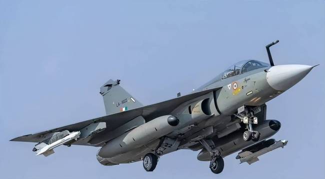 如何看待印度要再买114架阵风战机 应对中队数量短缺