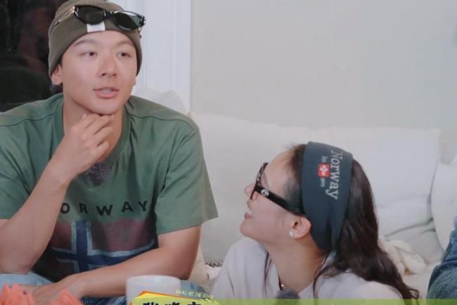 <strong>马思纯</strong>以为<strong>张晚意</strong>哭了 亲密互动引热议