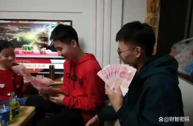 00后大胆入市 老股民举棋不定 新势力崛起重塑A股生态
