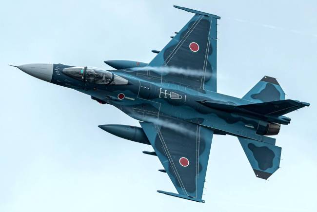 唐驳虎:解放军反航母水平震撼外界 高超音速导弹显威力