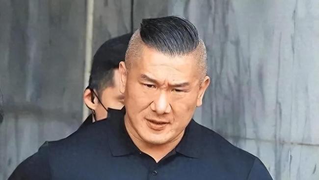 台媒体人：要让岛内看到真实的大陆 网红直播破谣言