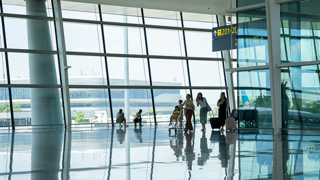 航班兒童票價(jià)高于成人折扣票，價(jià)格“倒掛”是何因