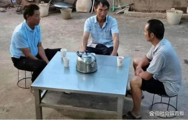 被错误羁押17年男子要求追责 正义天平仍在摇摆