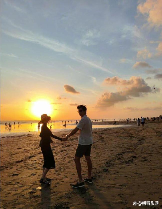 陈乔恩说艾伦敢不听她的话就死定了 综艺首秀甜蜜互动