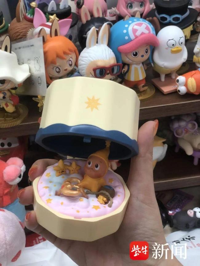 泡泡瑪特新品瘋搶 隱藏款溢價超6倍 瞬間售罄引爆市場