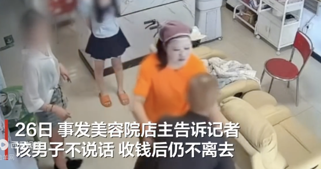 警方回应身着僧服男子疑有不雅行为