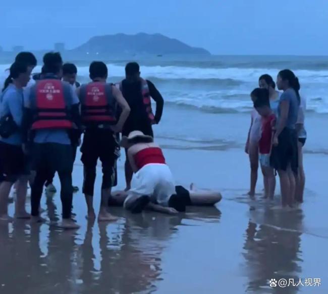 官方回应男子三亚游泳溺水 安全意识亟待提升