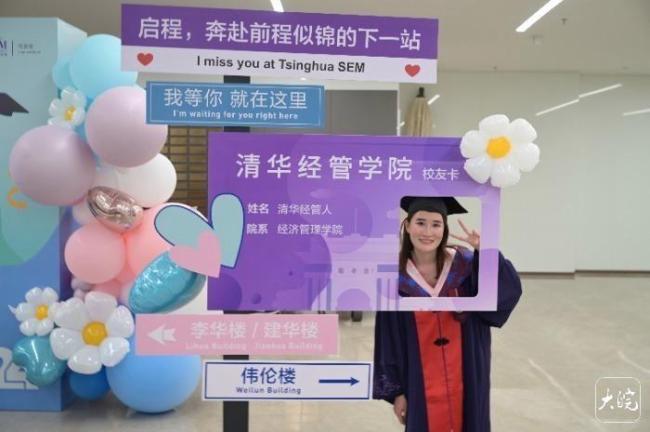清华博士勇闯短剧圈 一天拍20小时