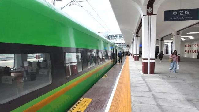 这两条铁路开通后，当地人过上“双城生活”！