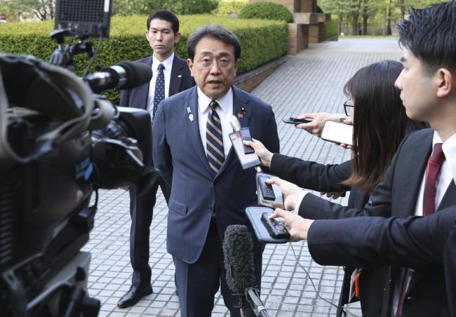日本前首相鸠山由纪夫，受邀参加九三阅兵