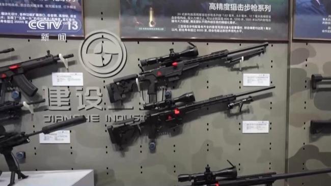 “枪界变形金刚” 来了 阅兵装备191式步枪有哪些独特本领?