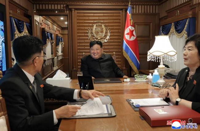 金正恩时隔6年再访华，崔善姬等陪同 出席抗战胜利80周年纪念活动