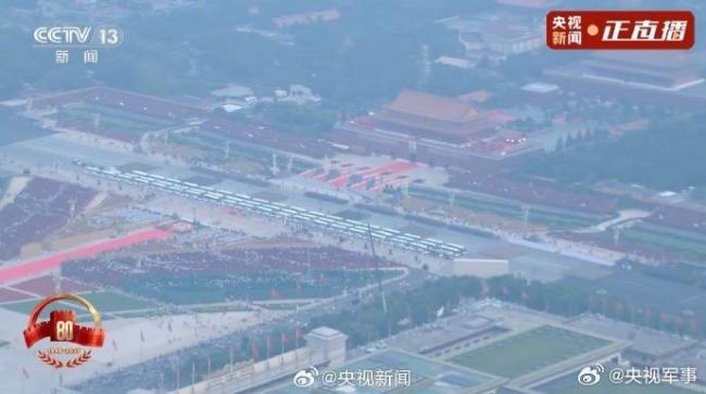 現(xiàn)場：受閱部隊已在長安街列陣 準(zhǔn)備就緒待檢閱